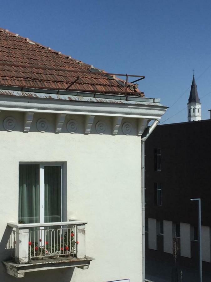 Old Town Apartament Шяуляй Экстерьер фото
